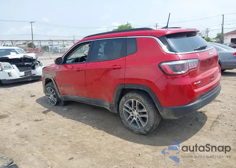 2020 Jeep Compass Latitude 4X4 z USA, uszkodzony, nr VIN 3C4NJDBBXLT129847